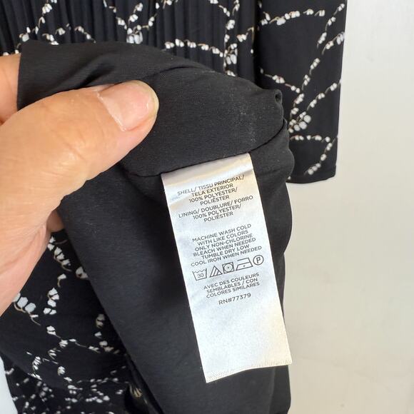 Ann Taylor Pleated Shirt Dress Black White Floral Midi Flare - 4 - Picture 5 of 10